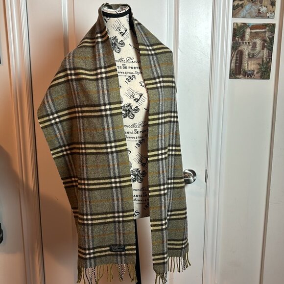 Vintage Burberrys of London Green Wool Plaid Scarf - Picture 1 of 5